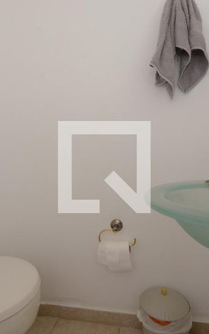 Apartamento à venda com 156m², 3 quartos e 2 vagas Apartamento à venda com 156m², 3 quartos e 2 vagasLavabo