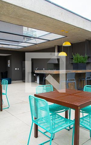 Apartamento à venda com 37m², 1 quarto e sem vaga Apartamento à venda com 37m², 1 quarto e sem vagaÁrea comum - Churrasqueira