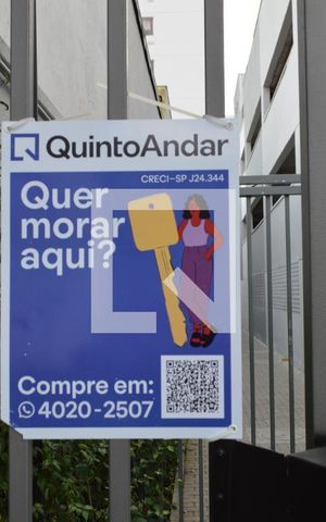 Apartamento à venda com 37m², 2 quartos e 1 vagaPlaquinha