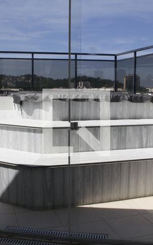 Apartamento à venda com 700m², 6 quartos e 3 vagasPiscina