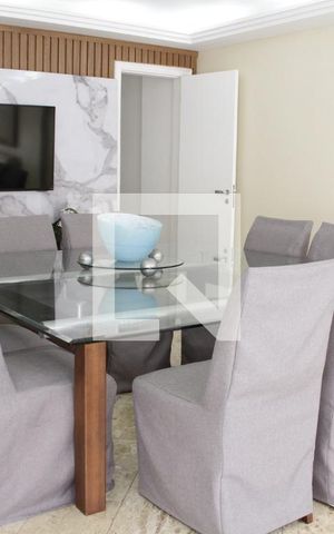 Apartamento à venda com 700m², 6 quartos e 3 vagasSala