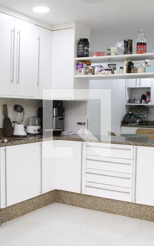 Apartamento à venda com 700m², 6 quartos e 3 vagasCozinha
