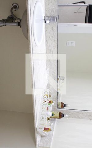 Apartamento à venda com 700m², 6 quartos e 3 vagasBanheiro Quarto 4 suíte