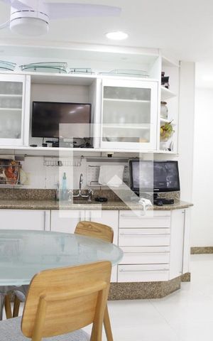 Apartamento à venda com 700m², 6 quartos e 3 vagasCozinha