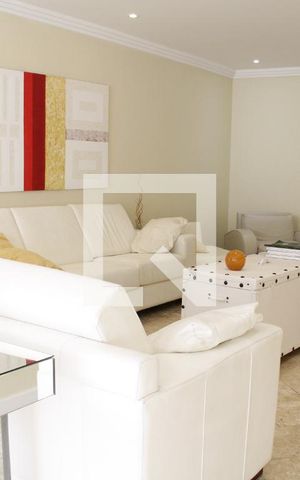 Apartamento à venda com 700m², 6 quartos e 3 vagasSala