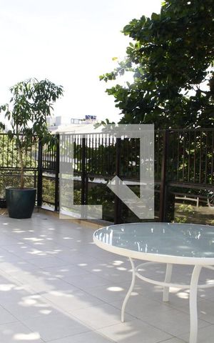 Apartamento à venda com 700m², 6 quartos e 3 vagasVaranda