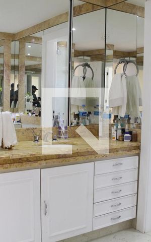 Apartamento à venda com 700m², 6 quartos e 3 vagasBanheiro Quarto 6 suíte