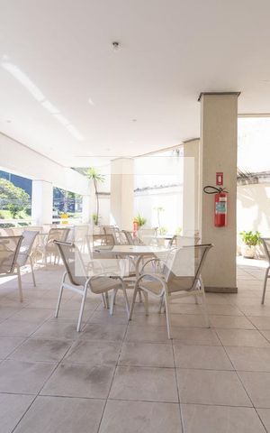 Apartamento à venda com 173m², 1 quarto e 1 vaga Apartamento à venda com 173m², 1 quarto e 1 vagaÁrea comum - Salão de festas