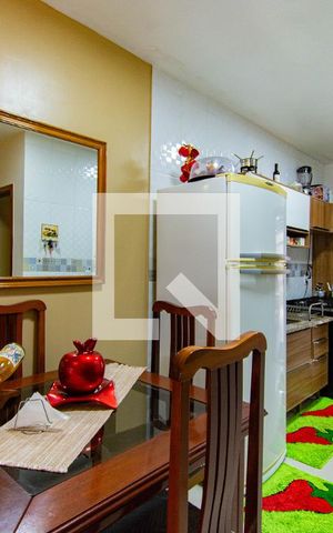 Casa à venda com 60m², 2 quartos e 1 vaga Casa à venda com 60m², 2 quartos e 1 vagaSala