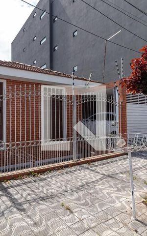 Casa à venda com 120m², 3 quartos e 1 vagaFachada