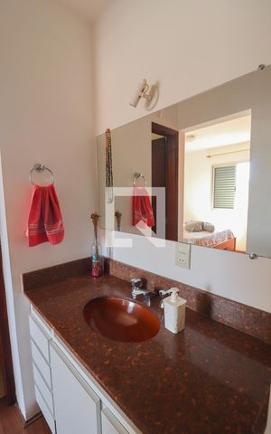 Apartamento à venda com 97m², 3 quartos e 1 vaga Apartamento à venda com 97m², 3 quartos e 1 vagaSuíte