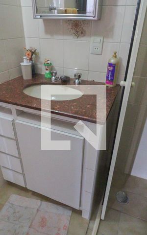 Apartamento à venda com 97m², 3 quartos e 1 vaga Apartamento à venda com 97m², 3 quartos e 1 vagaBanheiro