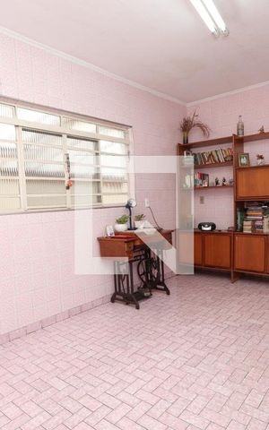 Casa à venda com 480m², 3 quartos e 3 vagasCopa