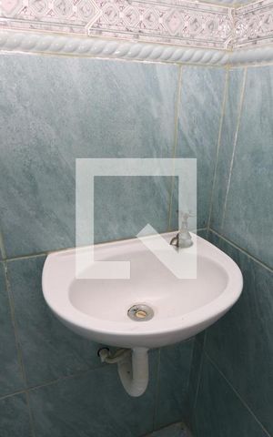Casa à venda com 480m², 3 quartos e 3 vagasBanheiro 3