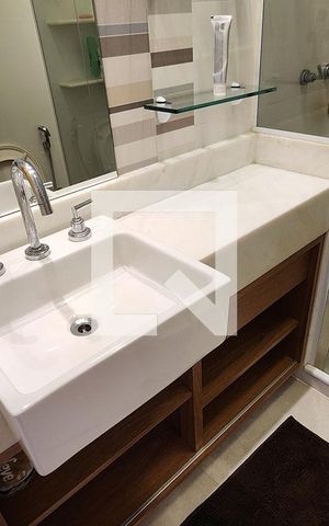 Apartamento à venda com 46m², 1 quarto e 1 vaga Apartamento à venda com 46m², 1 quarto e 1 vagaBanheiro