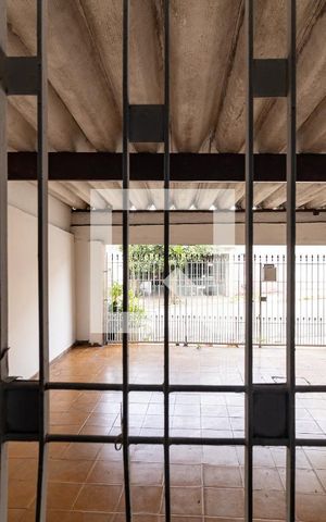 Casa à venda com 120m², 1 quarto e 2 vagas Casa à venda com 120m², 1 quarto e 2 vagasVista do Quarto