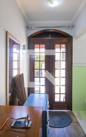 Casa à venda com 500m², 5 quartos e 5 vagasSuíte
