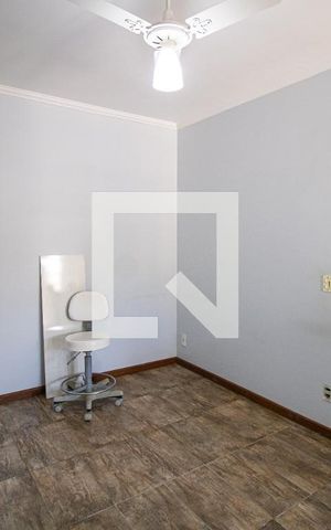 Casa à venda com 500m², 5 quartos e 5 vagasSuíte