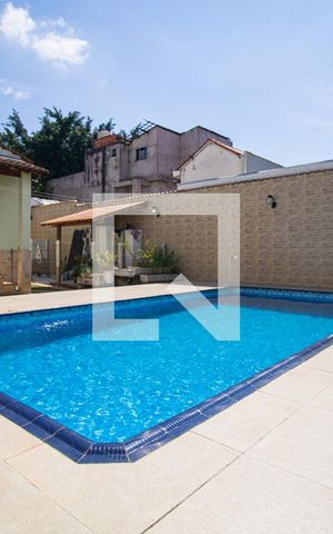 Casa à venda com 500m², 5 quartos e 5 vagasPiscina
