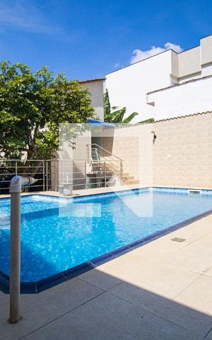 Casa à venda com 500m², 5 quartos e 5 vagasPiscina