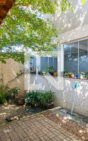 Casa à venda com 500m², 5 quartos e 5 vagasQuintal