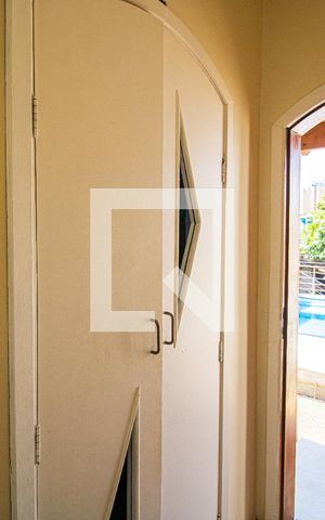 Casa à venda com 500m², 5 quartos e 5 vagasCozinha - Armazem