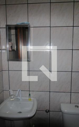 Casa à venda com 150m², 5 quartos e 2 vagasBanheiro 3