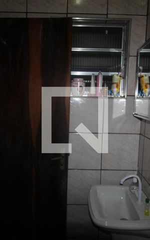 Casa à venda com 150m², 5 quartos e 2 vagasBanheiro 3