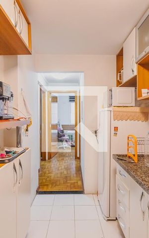 Apartamento para alugar com 60m², 2 quartos e sem vagaCozinha e Área de Serviço