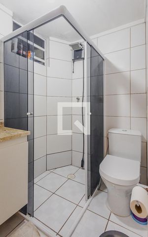 Apartamento para alugar com 60m², 2 quartos e sem vagaBanheiro