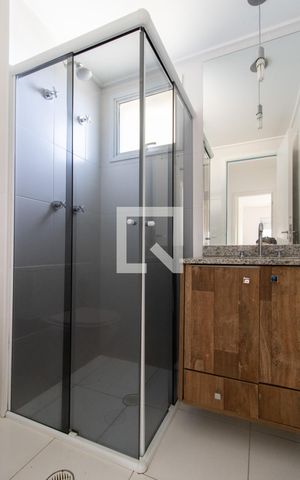 Apartamento à venda com 106m², 3 quartos e 2 vagas Apartamento à venda com 106m², 3 quartos e 2 vagasBanheiro