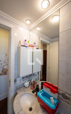 Apartamento para alugar com 140m², 2 quartos e 3 vagas Apartamento para alugar com 140m², 2 quartos e 3 vagasBanheiro da Suíte 2
