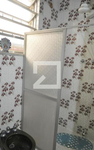 Casa à venda com 149m², 3 quartos e 1 vagaBanheiro