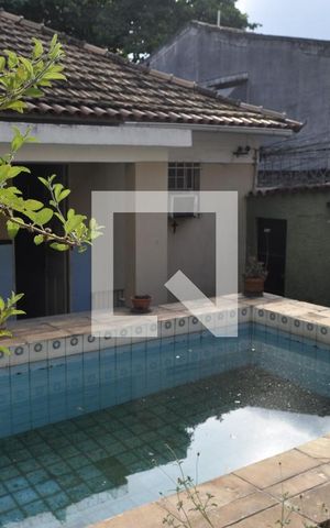 Casa à venda com 149m², 3 quartos e 1 vagaÁrea externa