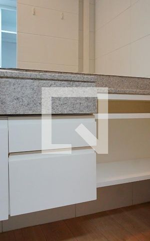 Apartamento para alugar com 200m², 2 quartos e 2 vagasBanheiro do closet