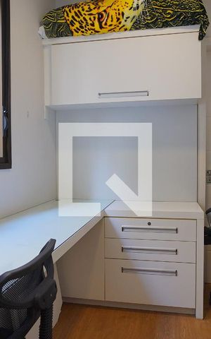 Apartamento para alugar com 200m², 2 quartos e 2 vagasQuarto de Serviço