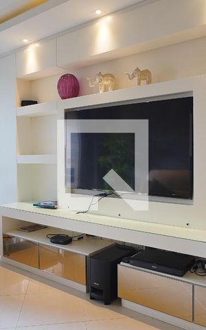 Apartamento para alugar com 200m², 2 quartos e 2 vagasSala