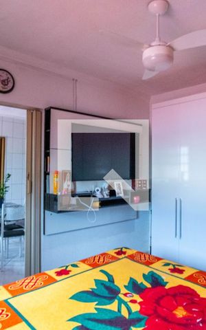 Casa à venda com 400m², 4 quartos e 10 vagas Casa à venda com 400m², 4 quartos e 10 vagasQuarto da edícula