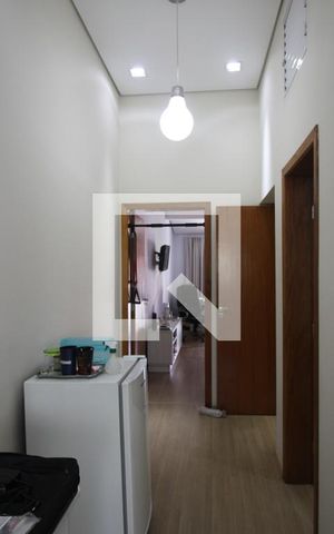 Casa à venda com 300m², 4 quartos e 4 vagasCorredor