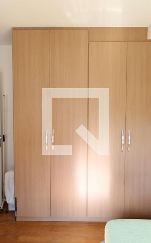Apartamento à venda com 76m², 2 quartos e 1 vagaQuarto 2
