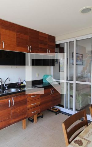 Apartamento à venda com 76m², 2 quartos e 1 vagaVaranda