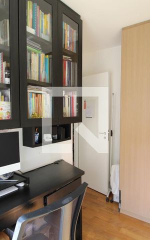 Apartamento à venda com 76m², 2 quartos e 1 vagaQuarto 2