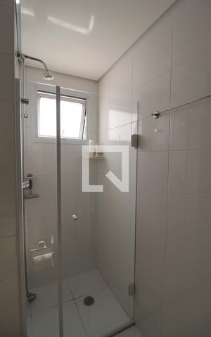 Apartamento à venda com 76m², 2 quartos e 1 vagaBanheiro Social
