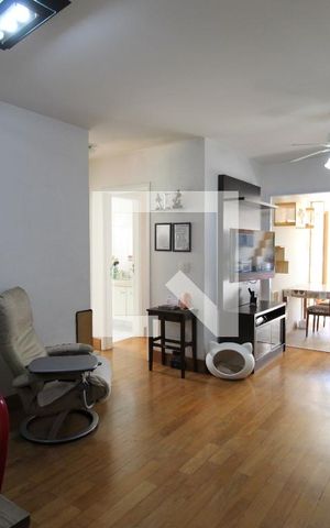 Apartamento à venda com 76m², 2 quartos e 1 vagaSala