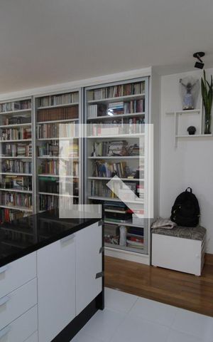 Apartamento à venda com 76m², 2 quartos e 1 vagaCozinha