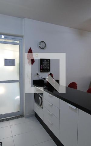 Apartamento à venda com 76m², 2 quartos e 1 vagaCozinha
