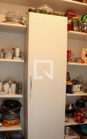 Apartamento à venda com 428m², 4 quartos e 5 vagasCozinha