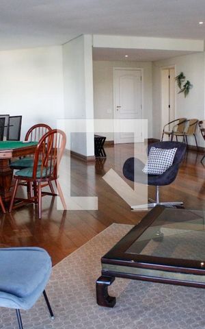 Apartamento à venda com 428m², 4 quartos e 5 vagasSala