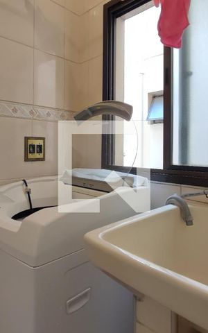 Apartamento à venda com 63m², 2 quartos e 1 vagaÁrea de Serviço