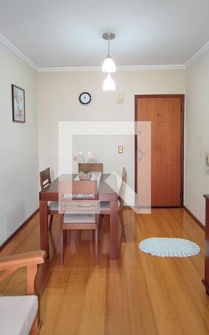 Apartamento à venda com 63m², 2 quartos e 1 vagaSala